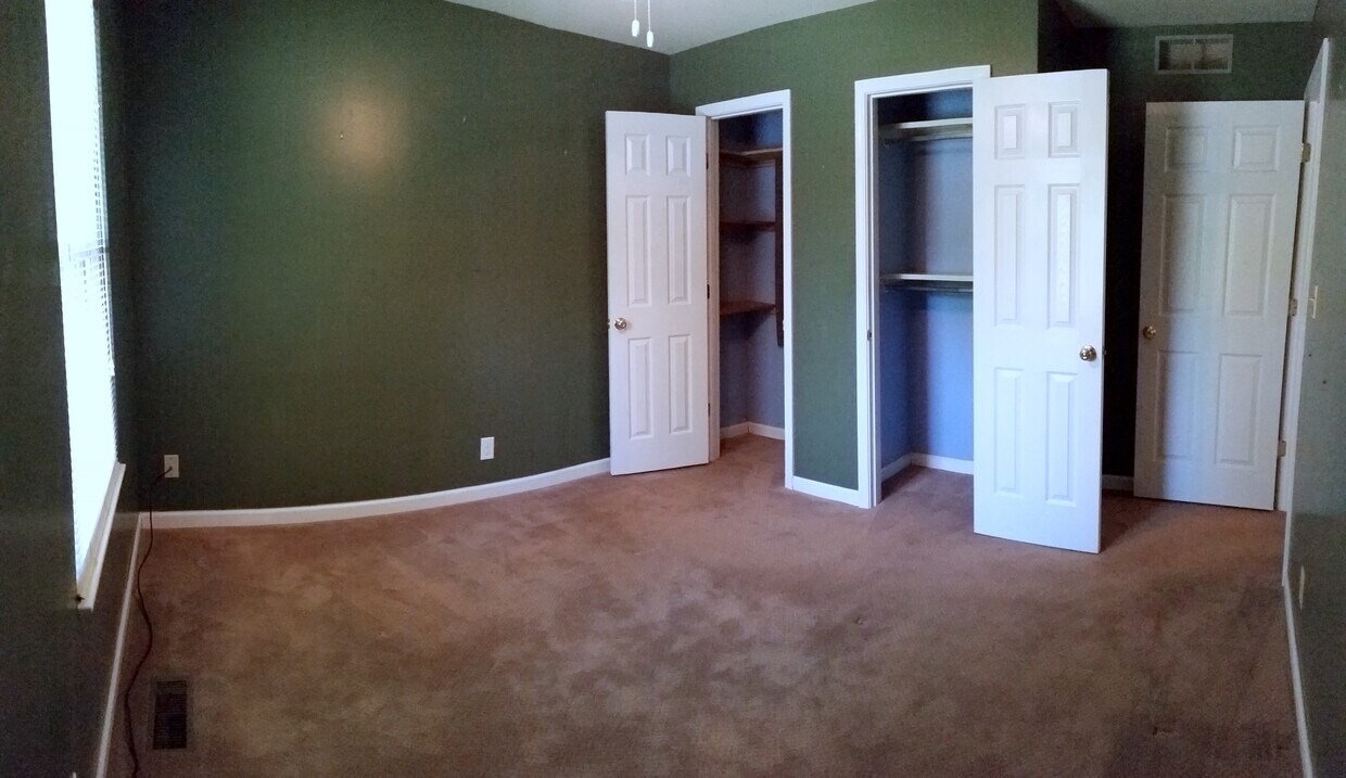 Guest Bedroom - 529 Strawberry Hill Rd