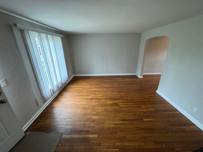 Foto del edificio - 122 Spangler Rd NE