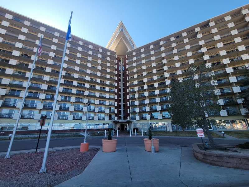 Photo - 411 Lakewood Cir (Colorado Springs, CO)