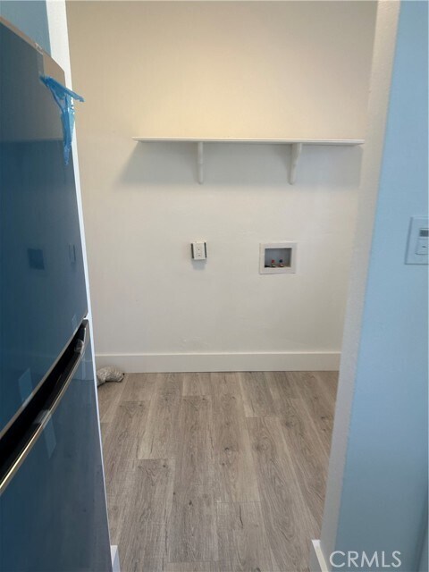 Foto del edificio - 453 N Bandini St