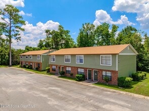 Building Photo - 4438 Dorothy Dr