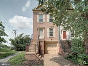 Building Photo - 3022 Kings Village Rd