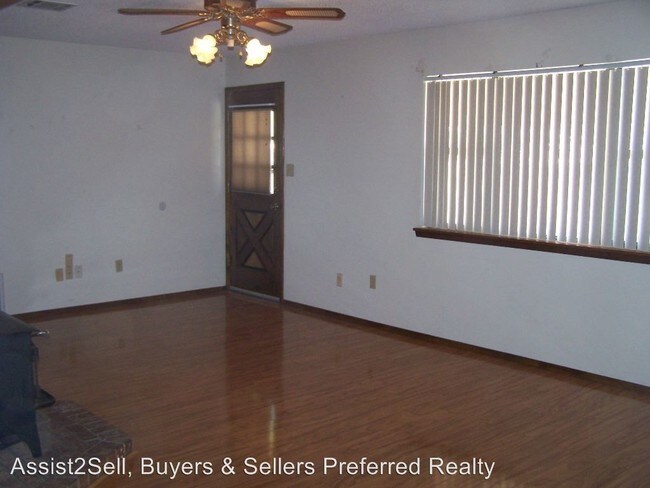 Building Photo - 3 br, 2 bath House - 1004 24th St