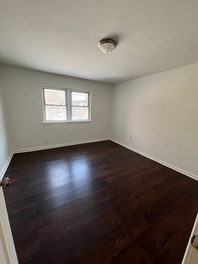 Foto del edificio - 1725 W Rockland St