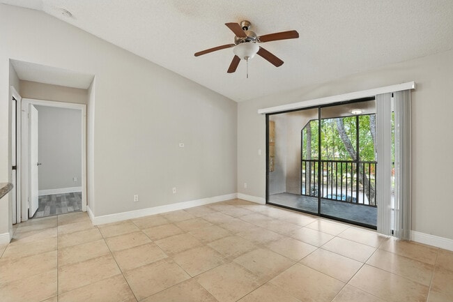 Building Photo - 2214 Arbour Walk Cir