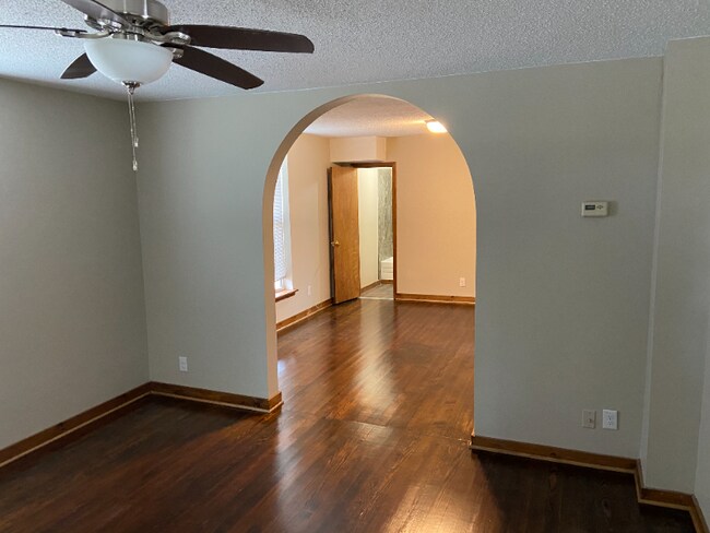 Foto del edificio - 103 S 4th St