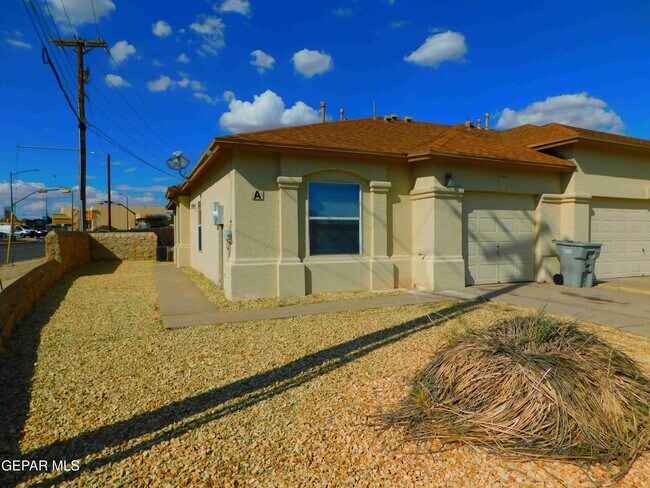 Foto del edificio - 11951 Diana Candia Ln