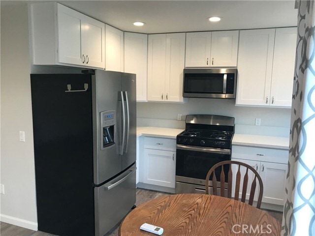 Foto del edificio - 430 E Bixby Rd