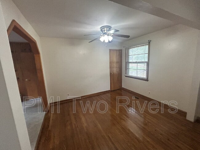 Building Photo - 328 Jacksonian Dr