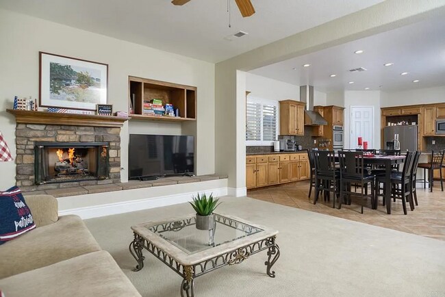 Foto del edificio - !!! RESORT-STYLE LIVING IN VALLEY VIEW EST...