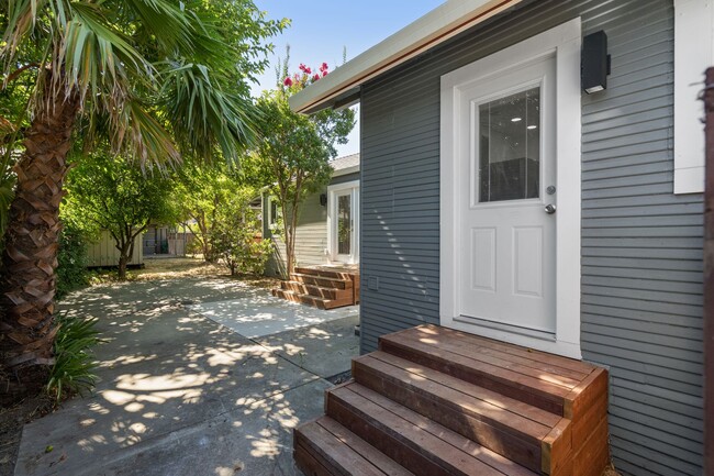 Back patio - 1633 35th St