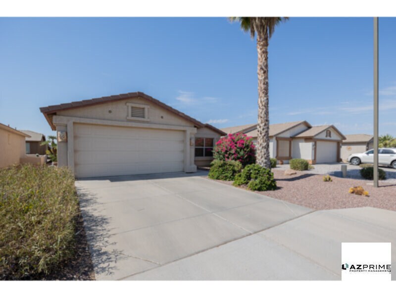 Primary Photo - Discover this Lovely 2/2 House in a Desira...