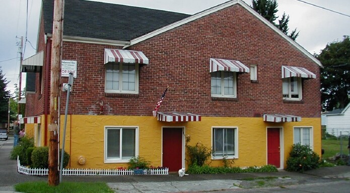 Primary Photo - Wedgewood Apartments