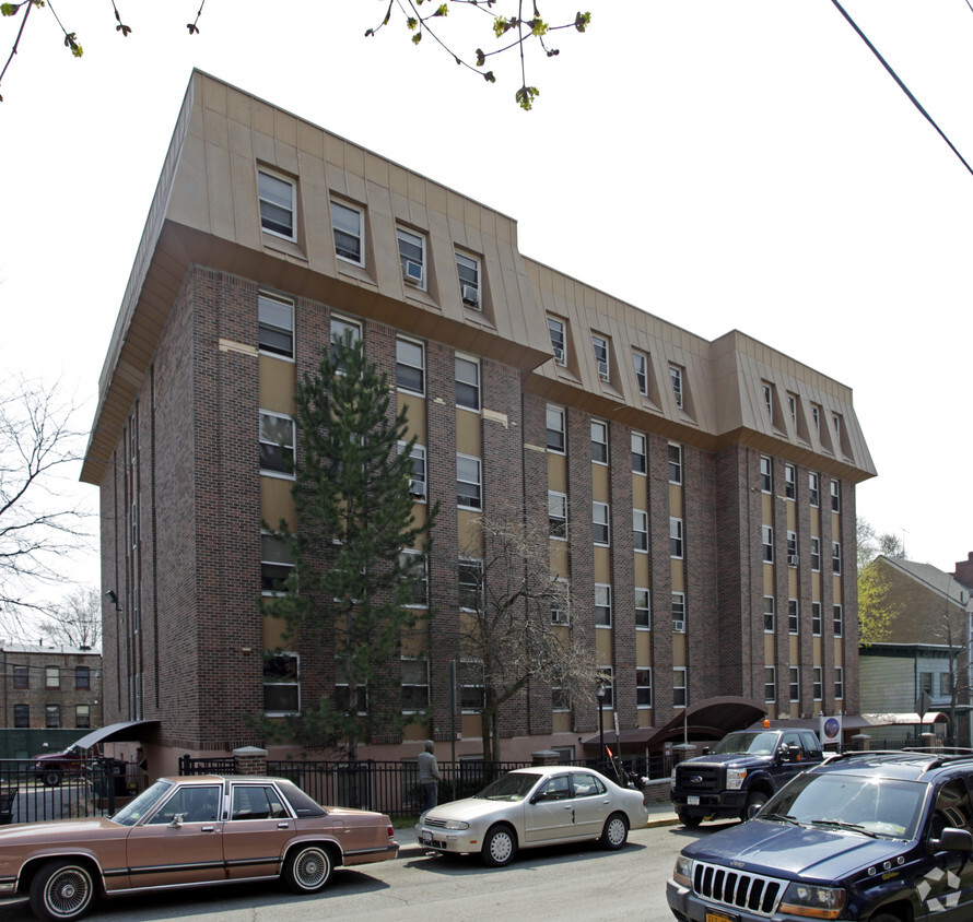 Building Photo - Fogarty Apartments