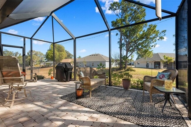 Building Photo - 25901 Aysen Dr