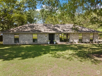Building Photo - 2533 Green Hill Rd