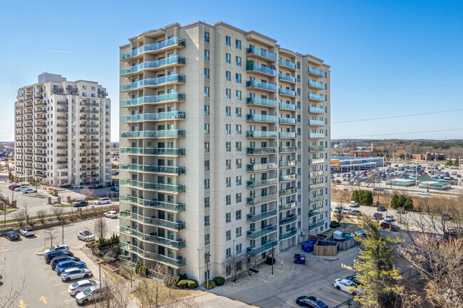 Building Photo - Auburn Towers