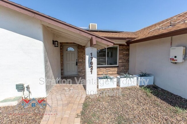 Building Photo - 17621 N 19th Dr