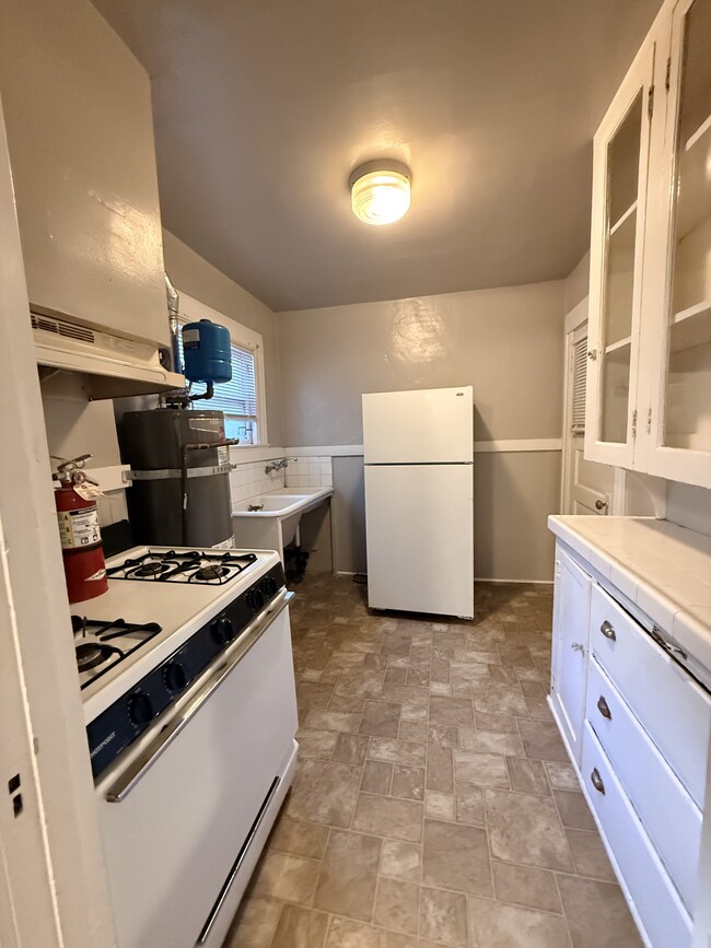 Building Photo - 1710 16th St