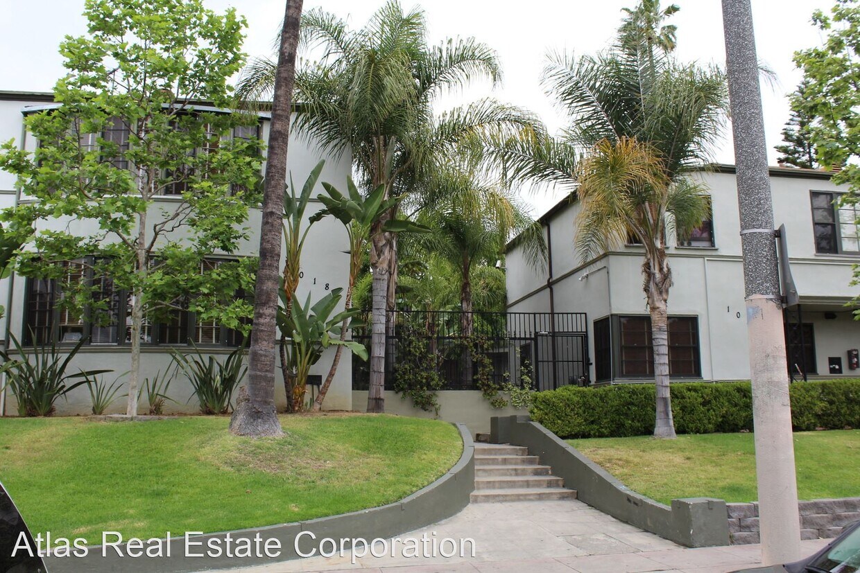 Foto principal - 1030 1/2-1030 S Westmoreland Ave