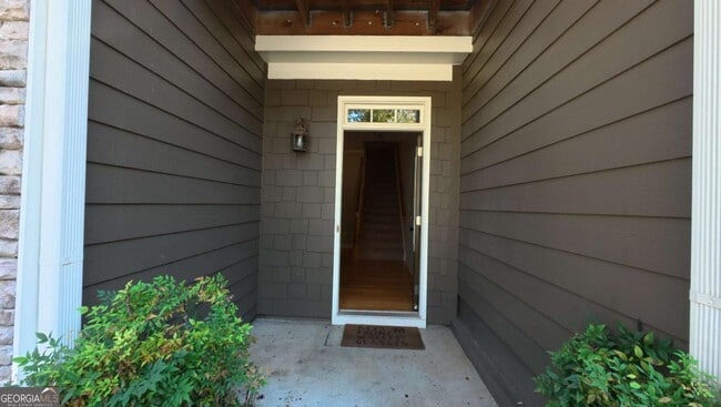 Building Photo - 2398 Meadow Falls Ln