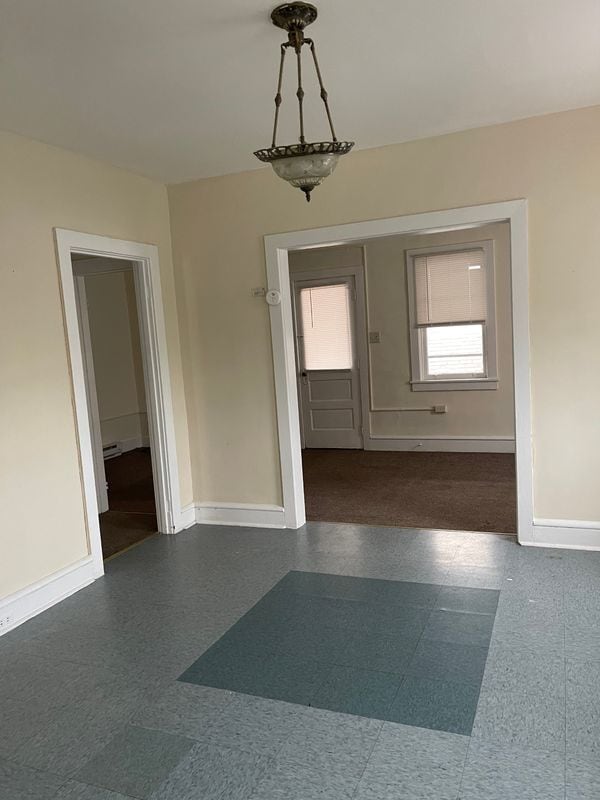 Building Photo - 1139 Church St