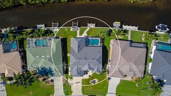 Building Photo - 609 Macedonia Dr