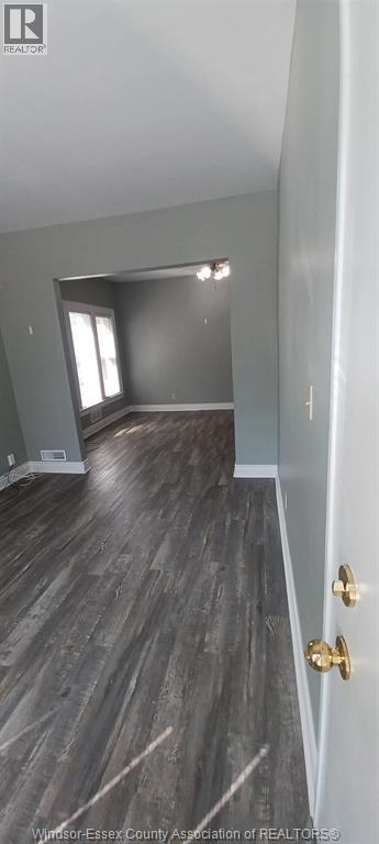 Building Photo - 387 Partington Ave