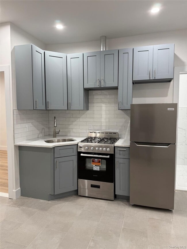 Building Photo - 238-01 Braddock Ave