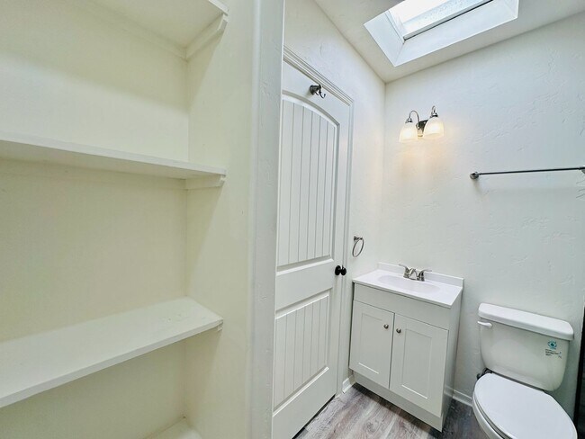 Foto del edificio - Pennington1331-1349