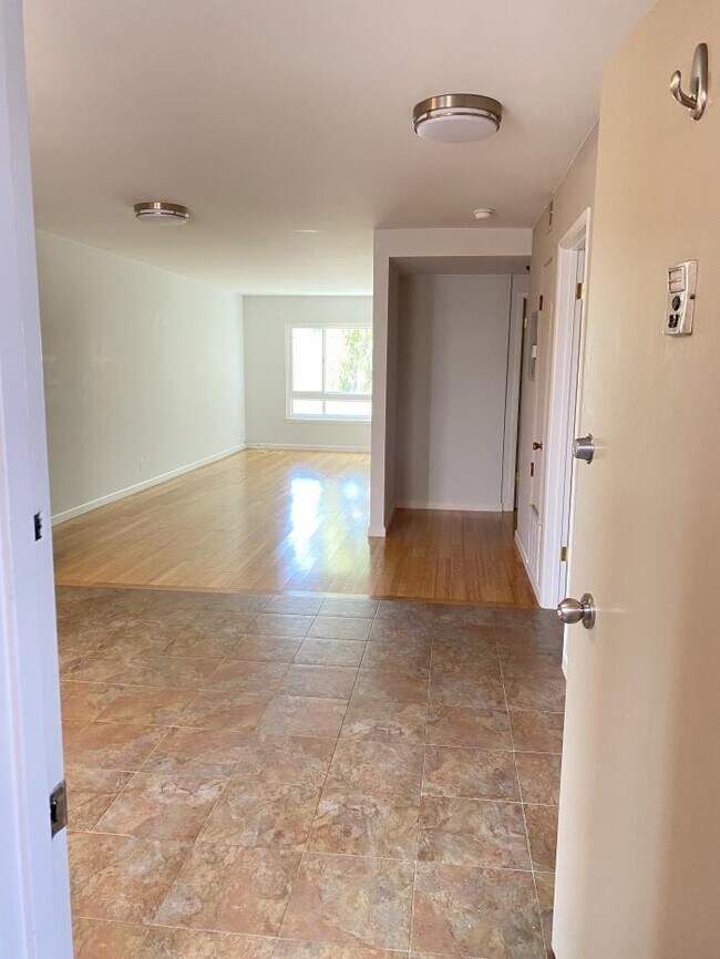 Foto del edificio - 2 bedroom in San Francisco CA 94131