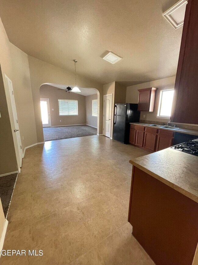 Building Photo - 14303 Andre Agassi Dr