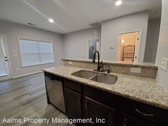 Building Photo - 4 br, 2.5 bath House - 147 Blue Bay Lane