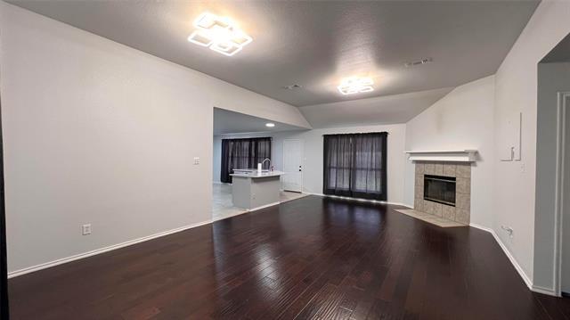 Foto del edificio - 1521 Brookleaf Dr