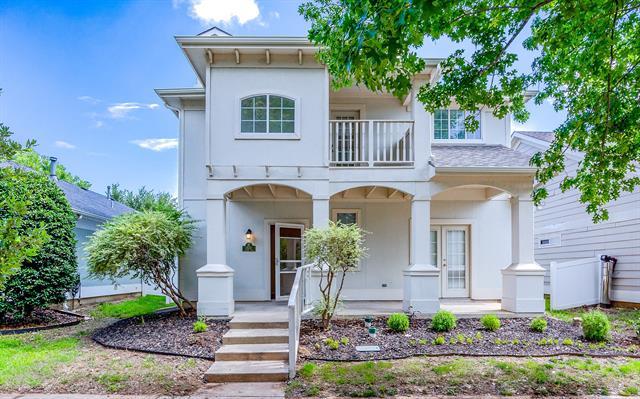 Foto principal - 1828 Mercer Way
