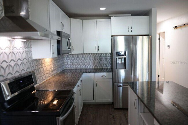 Foto del edificio - 6415 S Englewood Ave