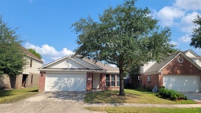 Building Photo - 7211 Foxwalk Ln