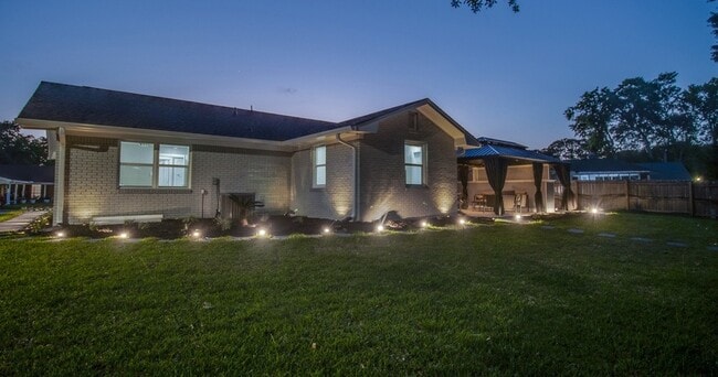 Building Photo - 508 Tasha Dr