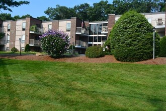 Building Photo - 152 Turner Rd