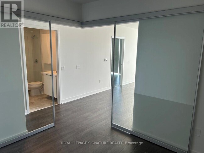 Photo du bâtiment - 50 O'Neill Rd