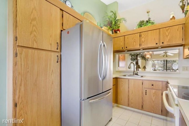 Foto del edificio - 2 br, 2 bath  - 1502 Pinecrest Cir
