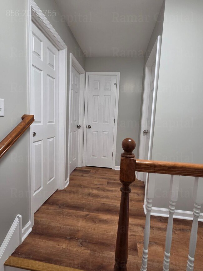 Foto del edificio - Charming 3-Bedroom Home with Spacious Gated Yard