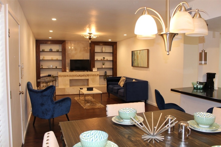 Photo - 5343 Richmond Avenue Unit 26