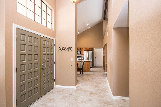 Foto del edificio - 1818 E Ranch Rd