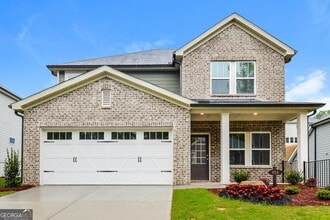 Building Photo - 466 Magnolia Dr