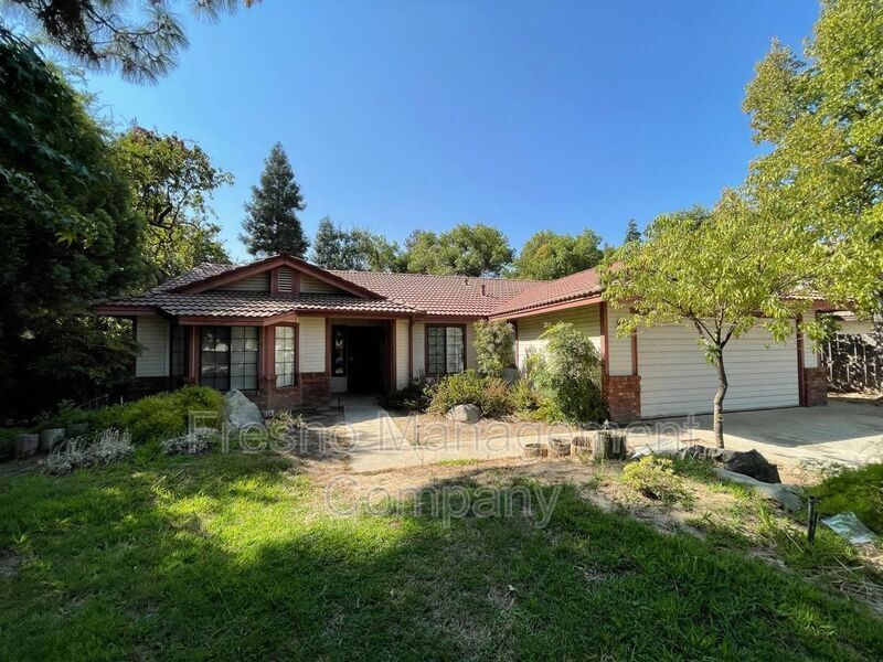 Primary Photo - 2530 Barstow Ave