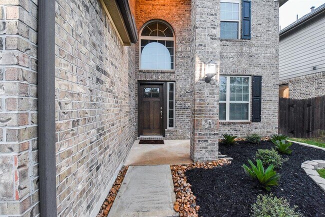 Foto del edificio - 18618 Weeping Spring Dr