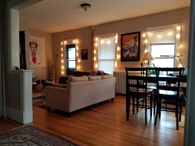 Foto del edificio - 810 6th Street SE