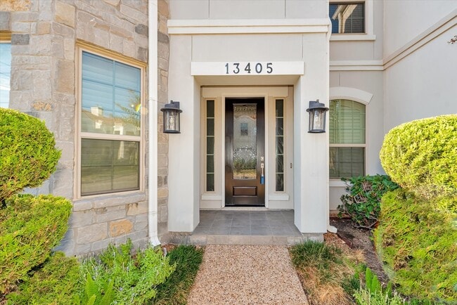 Foto del edificio - 13405 Preston Cliff Ct