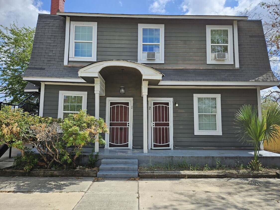 Foto principal - 818 Ogden St